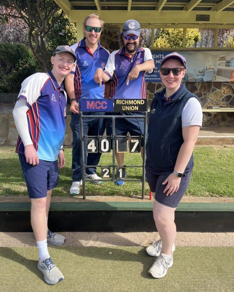 Massive Rink win by James McPherson, Chris Beanland, Mark "Dingo' Foster and Eve Van Rhine